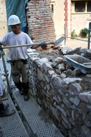 remplissage mur en pierre